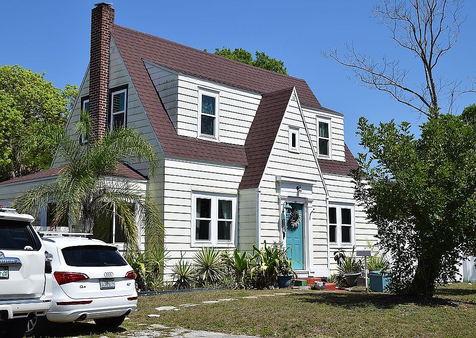 1st image of 129 84th Ave N
