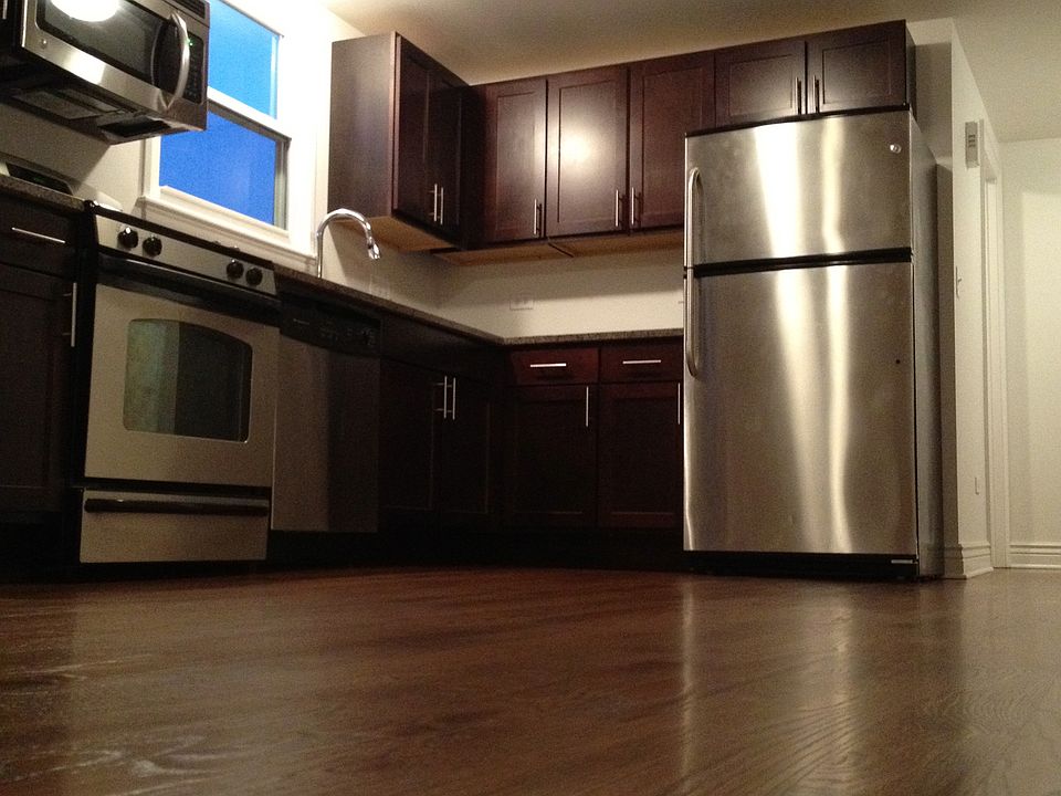 1st image of 2911 N Seeley Ave APT 1
