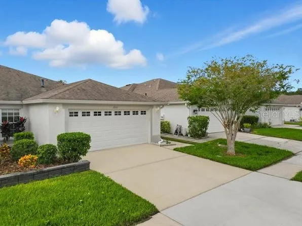 1910 Sassafras Dr, Zephyrhills, FL 33543