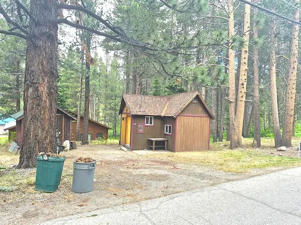 799 Minaret Rd, June Lake, CA 93529