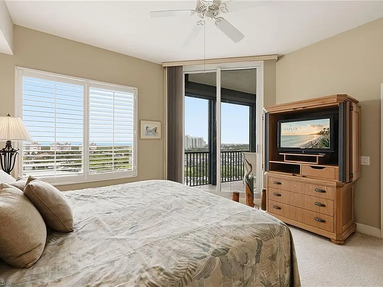 420 Cove Tower Dr #1404 — Photo 17