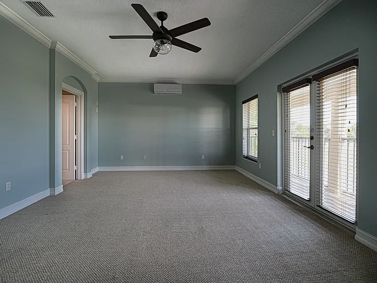 1965 Bridgepointe Cir #84 — Photo 12