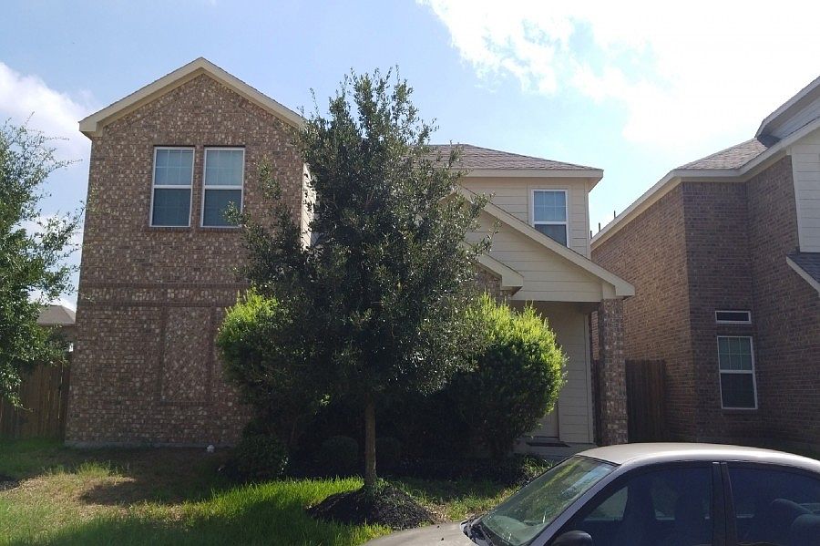1st image of 8218 Malago Point Dr