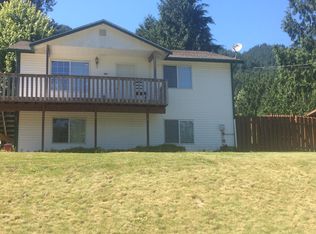 2902 Brook Ln, Sedro Woolley, WA 98284
