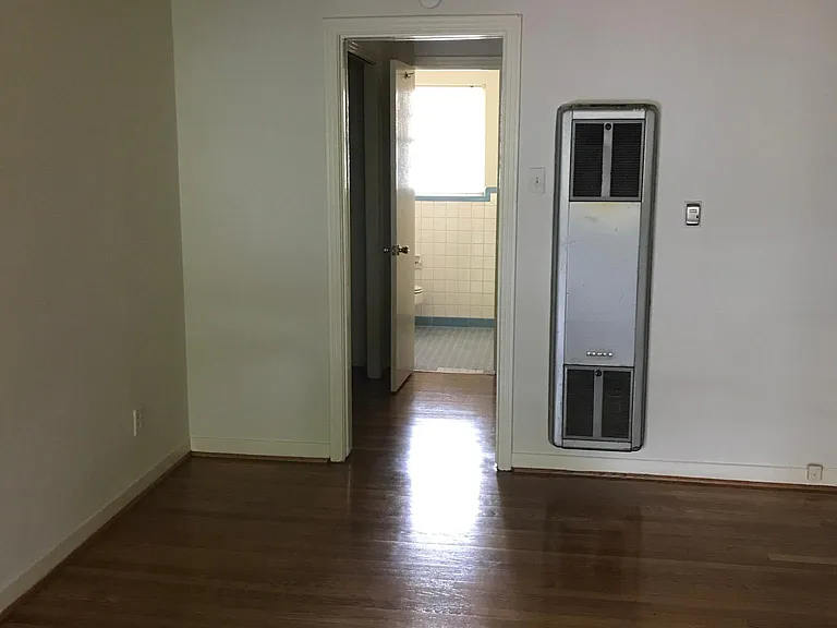 1313 Bissonnet St — Photo 6