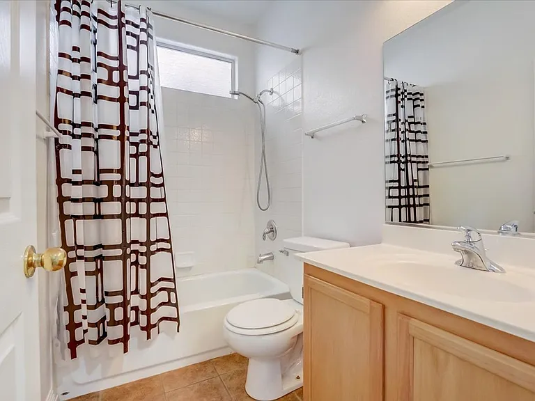 10948 Positano St — Photo 14