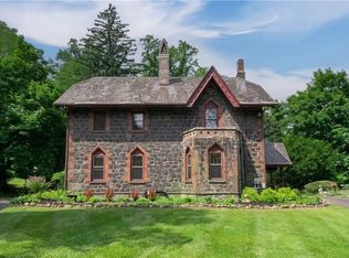 65 Rockland Rd, Sparkill, NY 10976