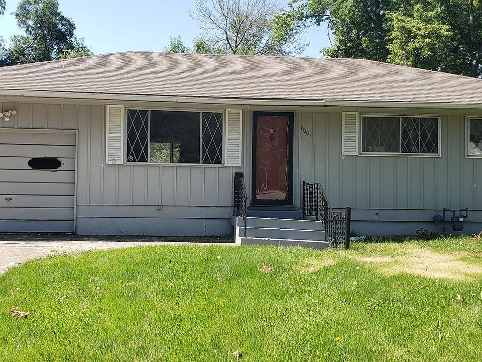 1st image of 8601 E 91st St