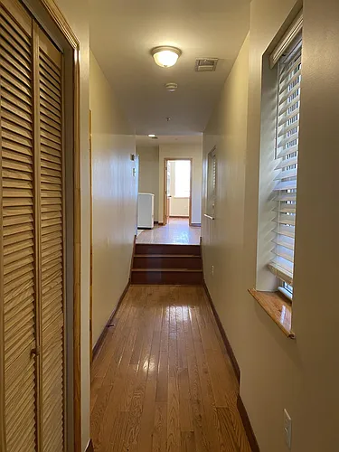 1219 Green St #2 Photo 1