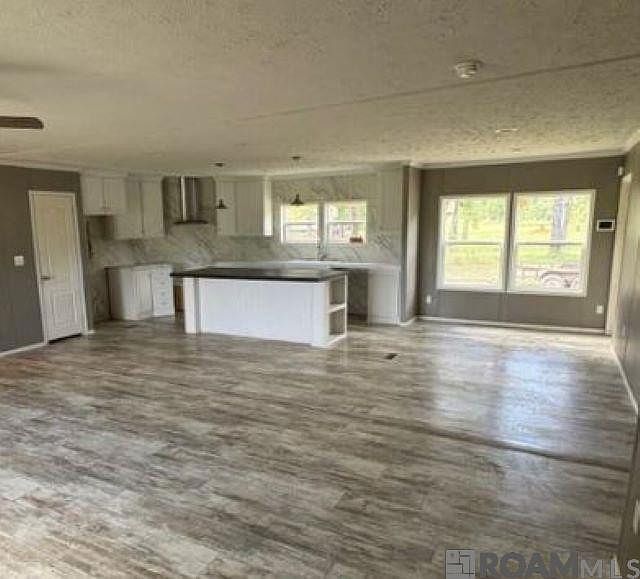 1st image of 1144 Tanglewood Rd