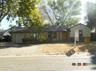 3640 W Country Club Ln, Sacramento, CA