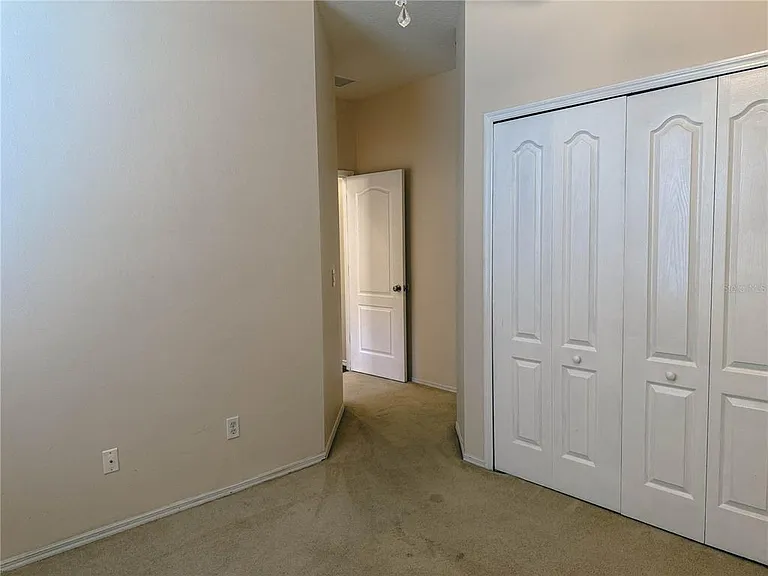 1042 Drift Creek Cv — Photo 11
