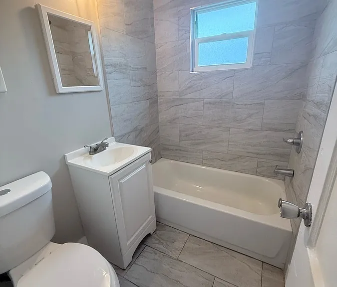 1103 Drew St #1 — Photo 13