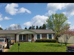 217 Kenwood Dr, Farmington, MO 63640