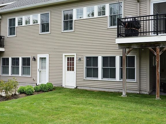3rd image of 21 Lydias Way #21