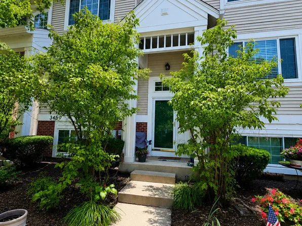 3457 Ravinia Cir, Aurora, IL 60504