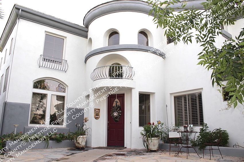 1st image of 3919 E Fox Cir