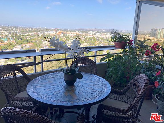 4th image of 4316 Marina City Dr Unit 1133