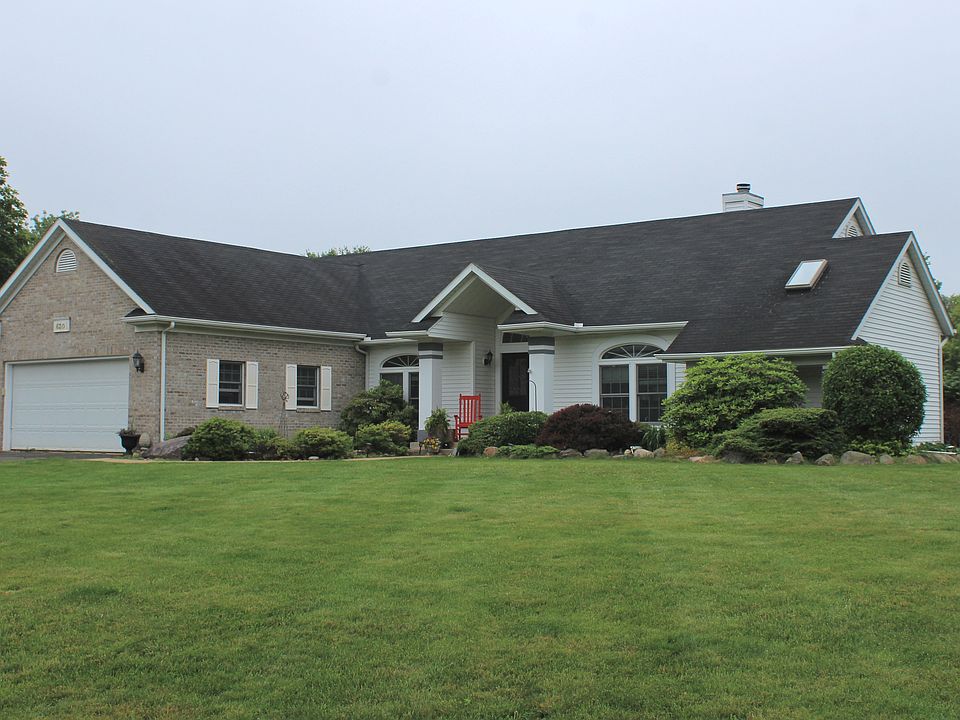 1st image of 6301 Woodland Ct