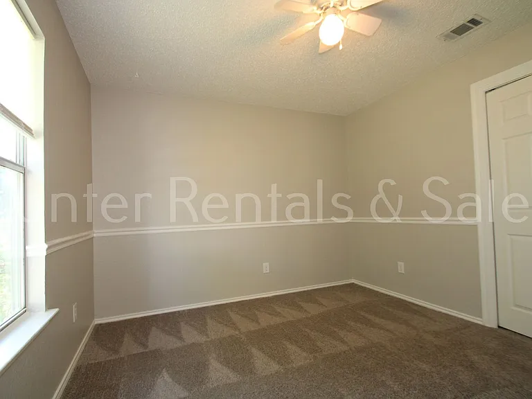 4307 Frontier Trl — Photo 16