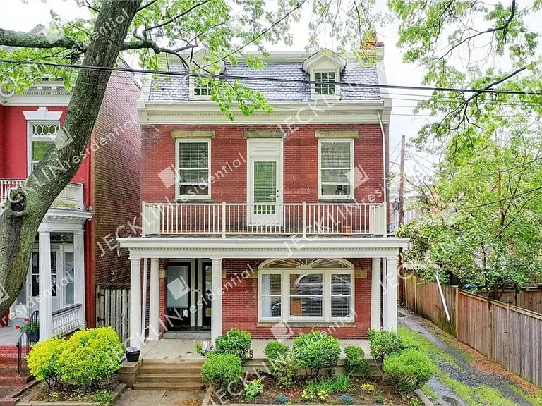 316 Chimborazo Unit B First Floor Apartment