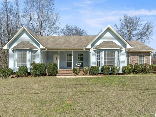 5009 Shannon Dr, Adamsville, AL 35005