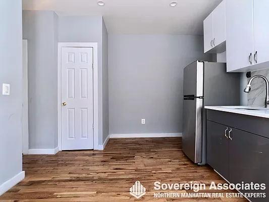 Rented by Sovereign Associates | media 20