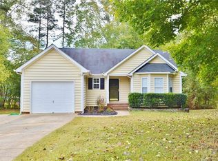 7166 Hunters Bluff Dr, Denver, NC 28037