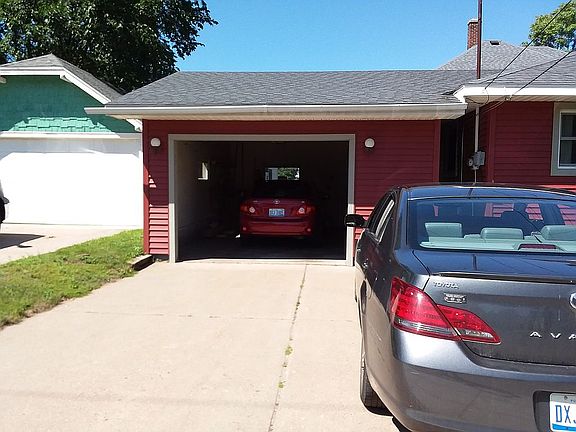 2 front parking spaces.