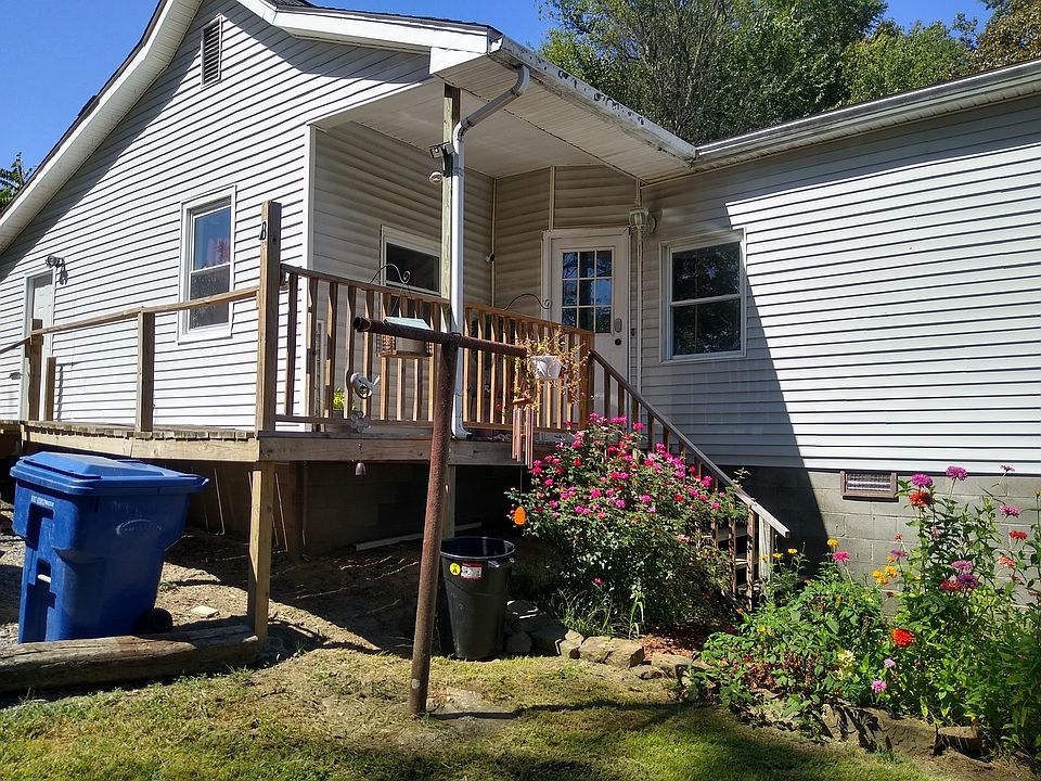 1st image of 800 Locust St