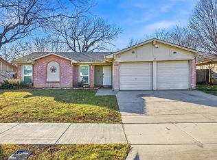 3424 Daniel Dr, Arlington, TX 76014