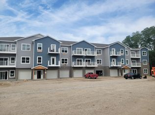 1200 Devils Glen Rd, Bettendorf, IA 52722