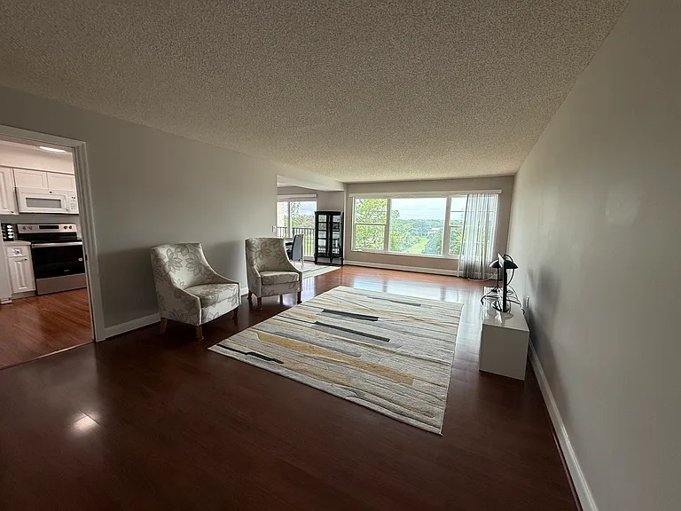 225 Country Club Dr #1506 — Photo 5
