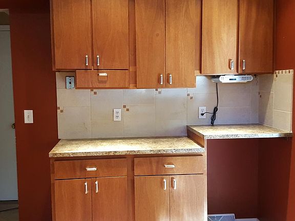 Large Kitchen with hardwood floors