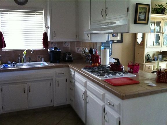 4th image of 2556 Warrego Way