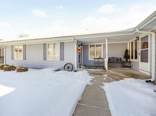 331 S Main St, Lindsborg, KS 67456