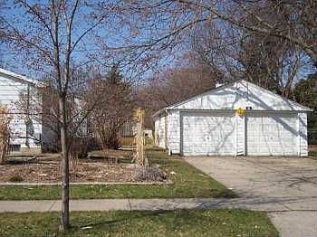 2nd image of 3700 Ronald St