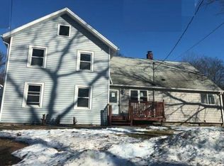 19 Clapper Rd, Selkirk, NY 12158