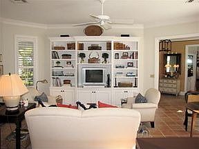 1st image of 40 Paget Ct