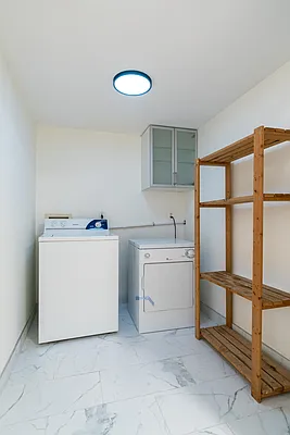 Rented by Julianna Realty Corp | media 39