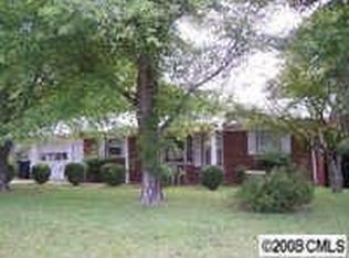 125 Arrowbrook Rd, Harmony, NC 28634