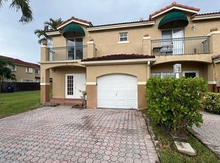 6865 SW 158th Pl, Miami, FL 33193