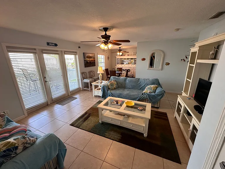 4875 Coquina Key Dr SE #D — Photo 3