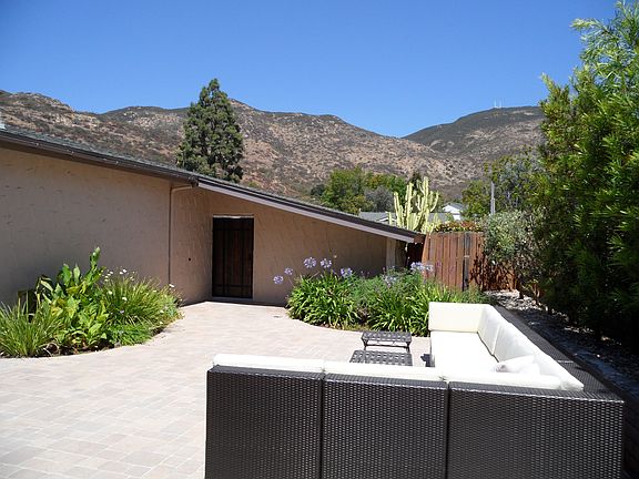 4th image of 7748 Golfcrest Dr