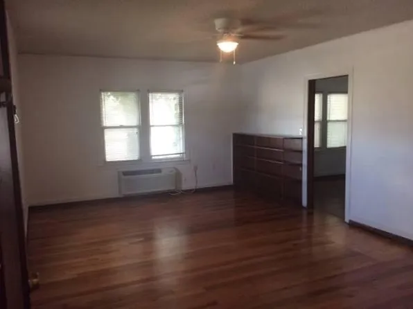 323 W Miller Ave Unit 1-4, Stillwater, OK 74075