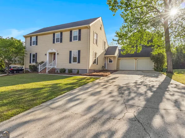 106 S Oaks Ln, Warner Robins, GA 31088