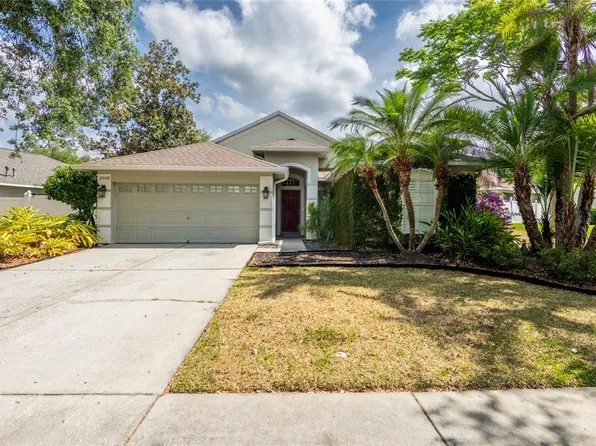 2008 Berry Lake Dr, Brandon, FL 33510