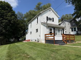 40 Emerson Ave, Wheatland, PA 16161