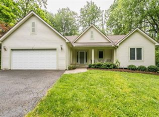 4 Thornell Rd, Pittsford, NY 14534