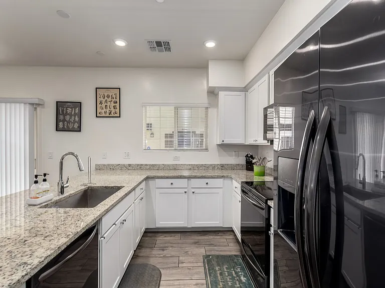 2720 S Decatur Dr #102 — Photo 12